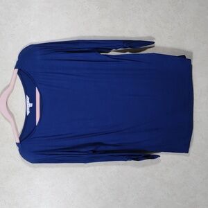 2/$10 04095 Trina Turk navy blue boat neck knit blouse S
